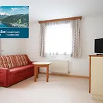 Seilergasse By We Rent, Summercard Included زيل أم سي