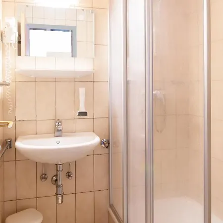 Seilergasse By We Rent צל-אם-זי